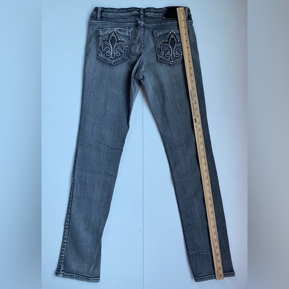 Red Rivet Women's Low Rise Jeans - Picture 2 of 4